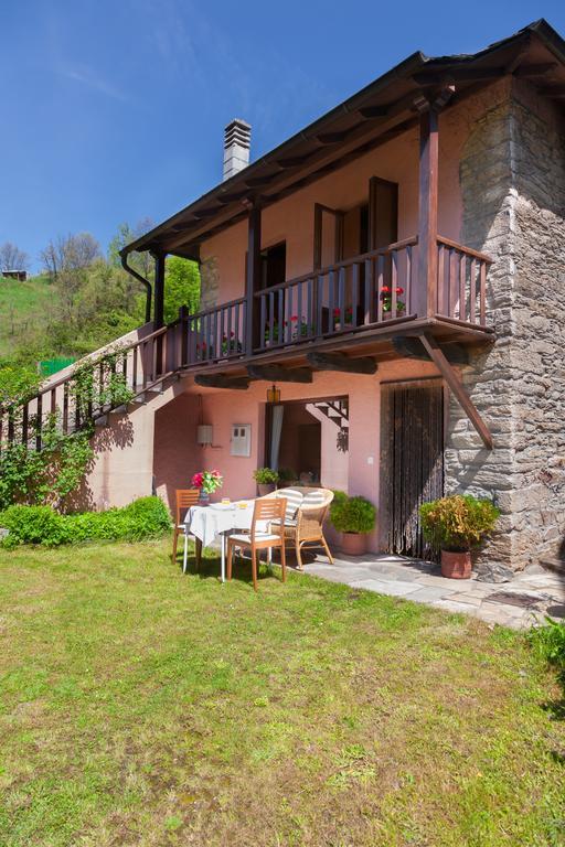 Pensjonat Casa Rural Pandelo Vega de Valcarce Zewnętrze zdjęcie